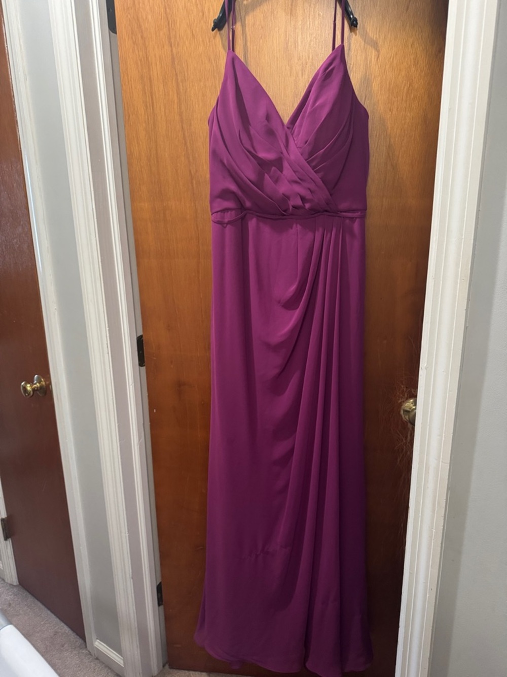 Elegant Magenta Spaghetti-Strap Gown sz 12